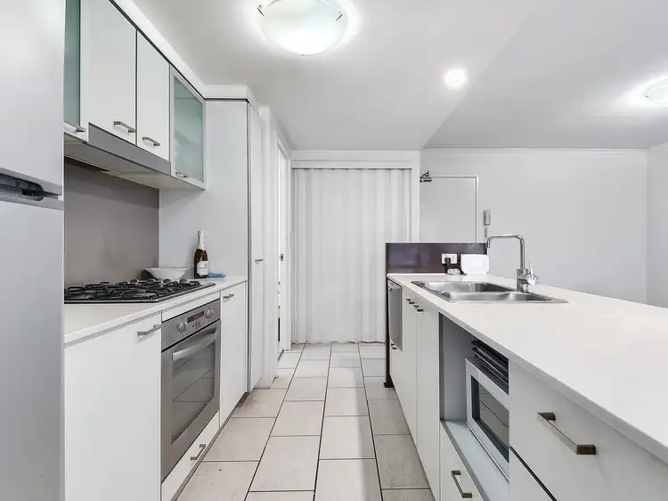 Fourth view of Homely apartment listing, 502/6 Exford Street, Brisbane City QLD 4000