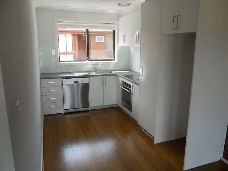 Second view of Homely unit listing, 2/302 Hope Street, Brunswick West VIC 3055