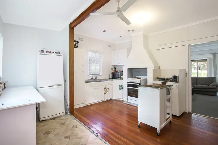 Fourth view of Homely house listing, 914 Padman Drive, West Albury NSW 2640