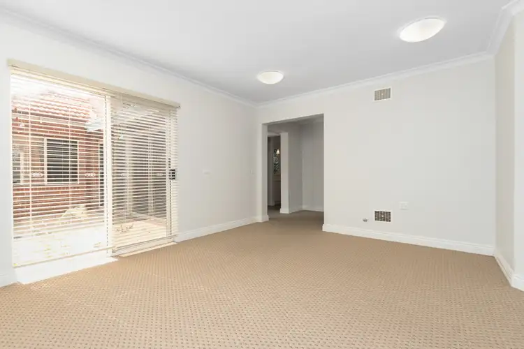 Sixth view of Homely house listing, 4 Jacaranda Avenue, Bentley WA 6102
