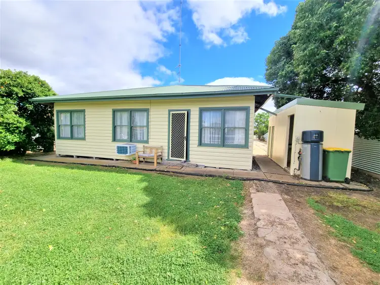 14 McKenzie Street