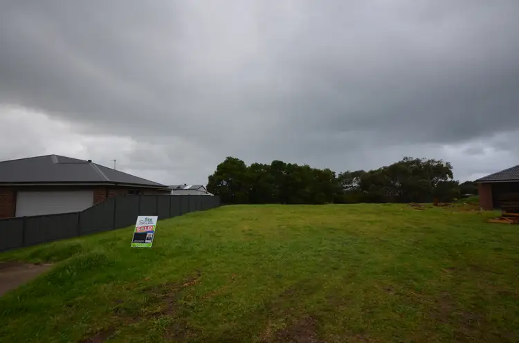 2 Pisces Court, Portland North VIC 3305