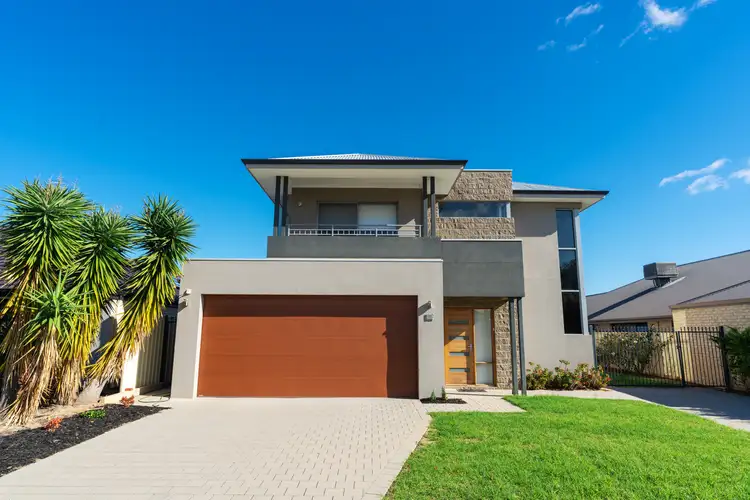 12 Tipperary Bend