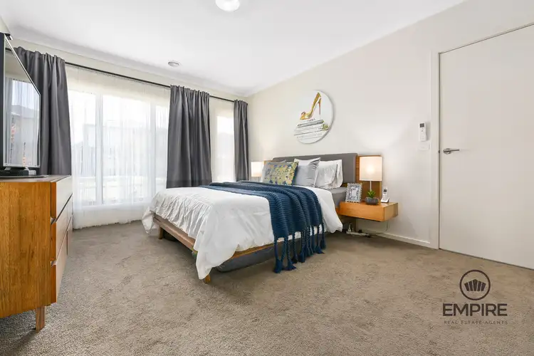 Fifth view of Homely house listing, 8 Pontiac Road, Cranbourne East VIC 3977