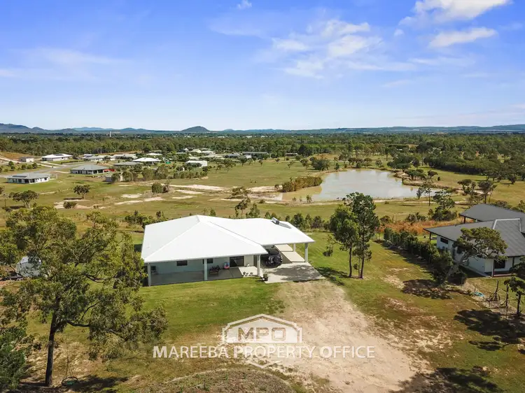 25 Country Road, Mareeba QLD 4880