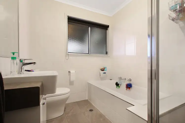 Fifth view of Homely house listing, 76 Jacaranda Street, West Albury NSW 2640