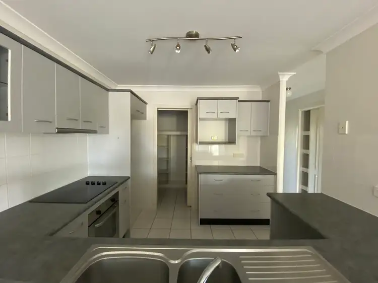 Fourth view of Homely unit listing, 4/12 Hirst Street, Hermit Park QLD 4812