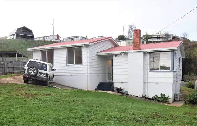 24 Jacobs Crescent, Upper Burnie TAS 7320