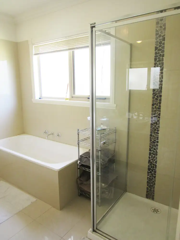 Sixth view of Homely house listing, 31/5 Delacombe Drive, Mill Park VIC 3082