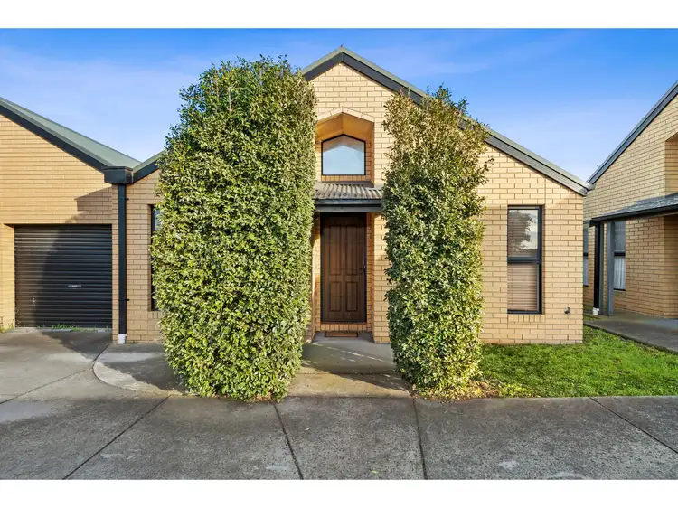 Main view of Homely townhouse listing, 2/42 Apex Avenue, Belmont VIC 3216