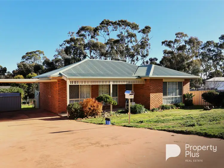 Main view of Homely house listing, 10 Bath Lane, Kangaroo Flat VIC 3555