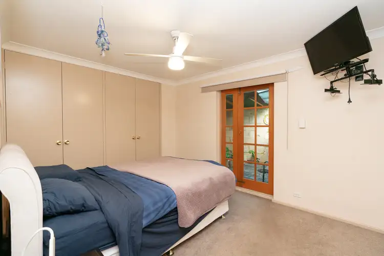 Fifth view of Homely house listing, 13 Cressida Way, Camillo WA 6111