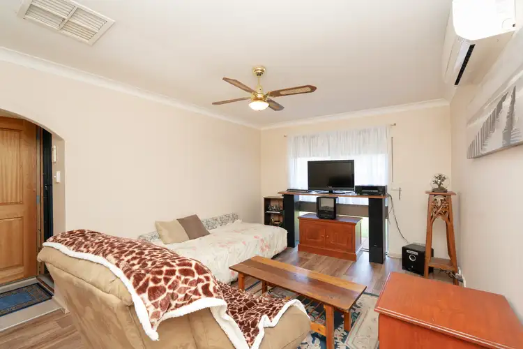 Seventh view of Homely house listing, 13 Cressida Way, Camillo WA 6111