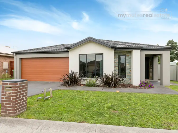 Main view of Homely house listing, 27 Pipetrack Circuit, Cranbourne East VIC 3977