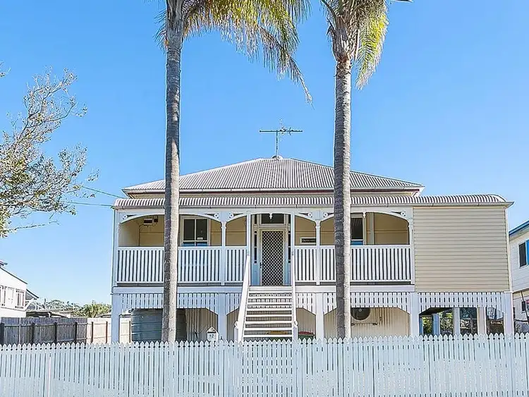 12 Holmes Street, North Ipswich QLD 4305