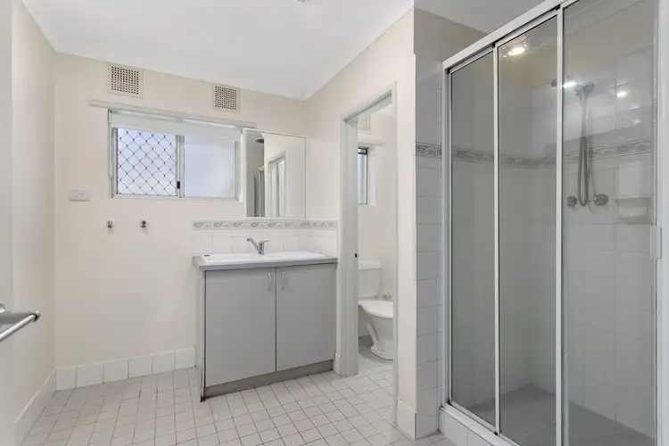 Sixth view of Homely unit listing, 4/26 Thorson Way, Lockridge WA 6054