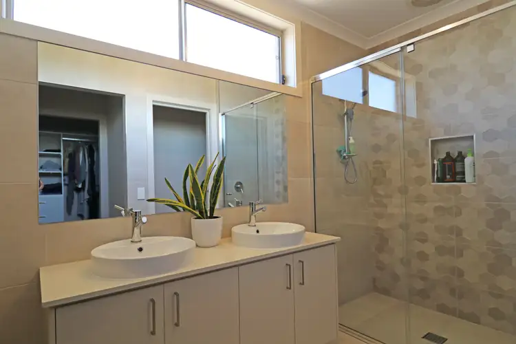 Fifth view of Homely house listing, 6 Marne Street, Kerang VIC 3579