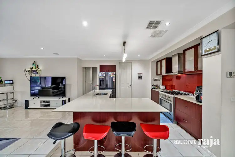 1 Misty Close, Berwick VIC 3806