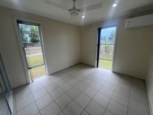 Fourth view of Homely house listing, 7 Evelyn Street, Macquarie Fields NSW 2564