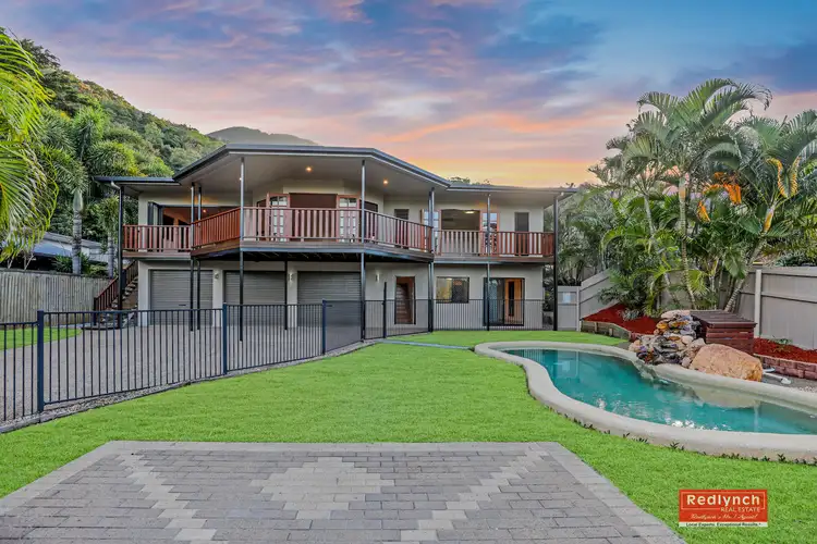 2 BARRINGTONIA CLOSE, Redlynch QLD 4870