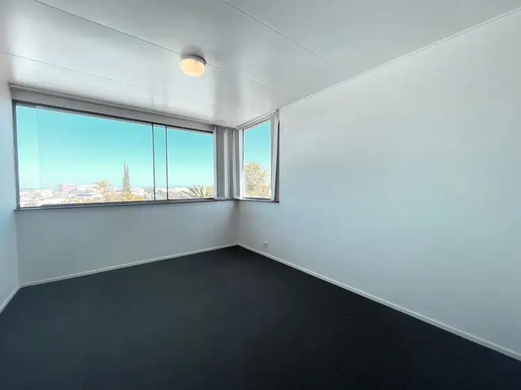 8/31 Dauphin Terrace, Highgate Hill QLD 4101