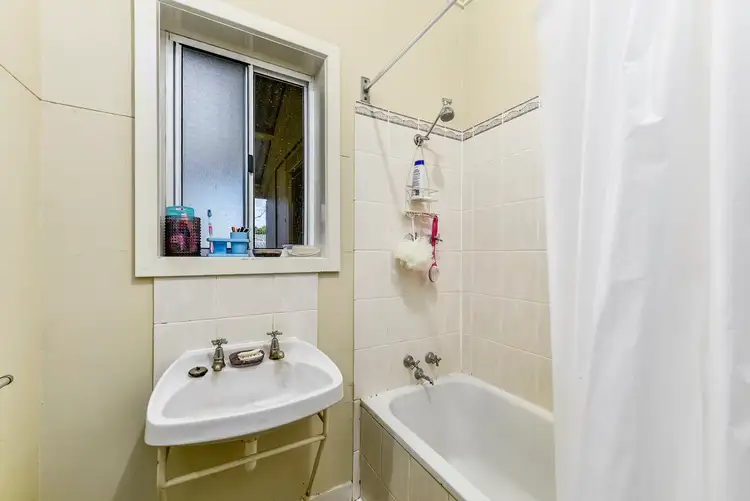 Sixth view of Homely semi-detached listing, 36 Burcham Street, Mount Gambier SA 5290