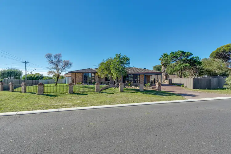 1 Newquay Close, Yanchep WA 6035