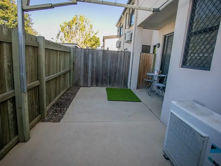 Seventh view of Homely townhouse listing, 2/34 Glasson Street, Chinchilla QLD 4413