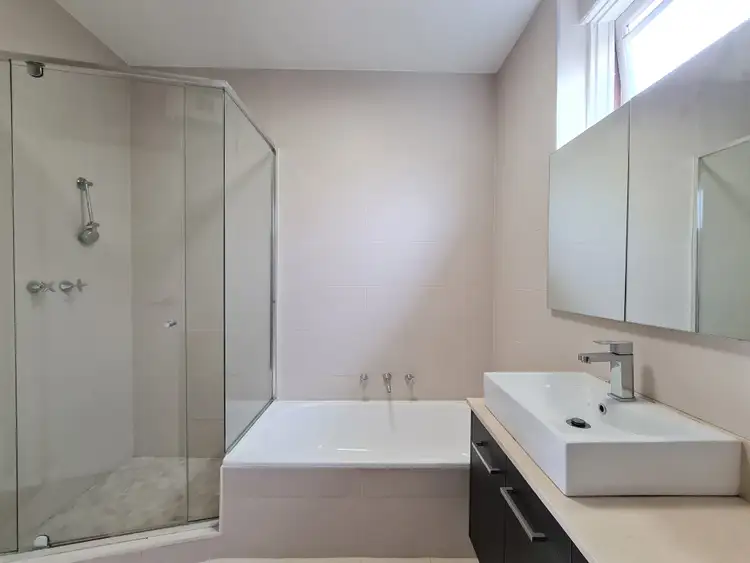 Fourth view of Homely apartment listing, 2/50 Kent Street, Kew VIC 3101