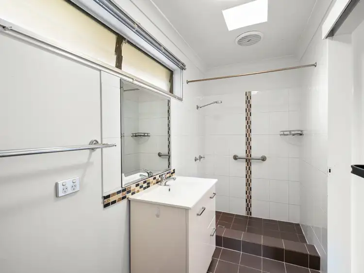 Sixth view of Homely house listing, 21 Barradine Crescent, Helensvale QLD 4212