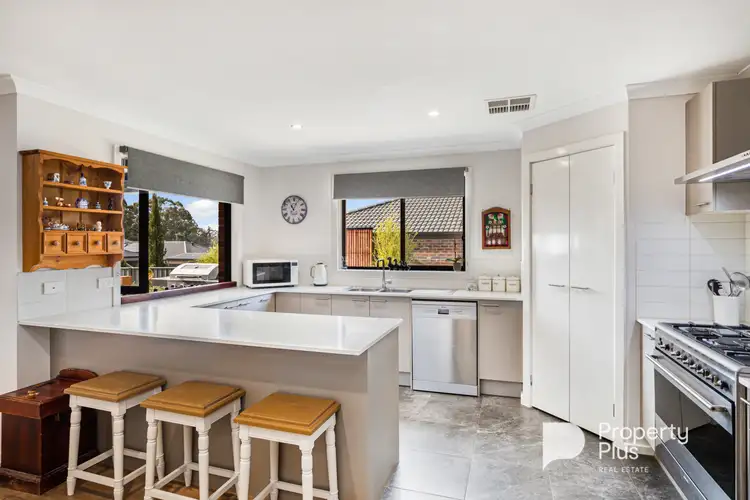 Fifth view of Homely house listing, 8 Lushington Rise, Mckenzie Hill VIC 3451