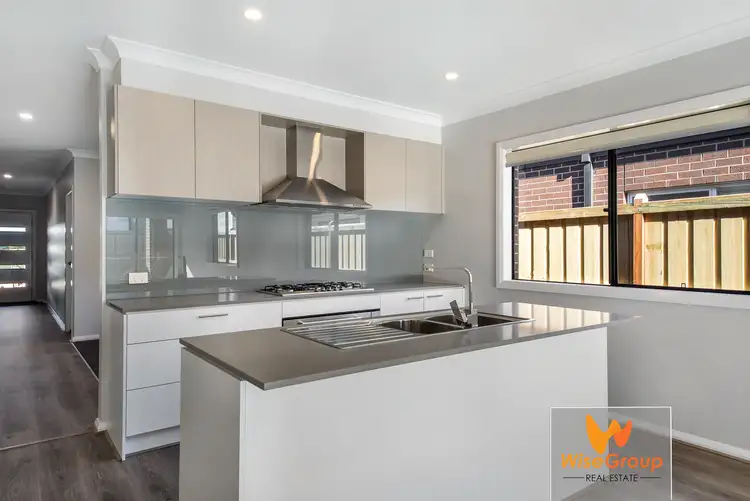 Fifth view of Homely house listing, 41 Dewhurst Circuit, Cranbourne East VIC 3977