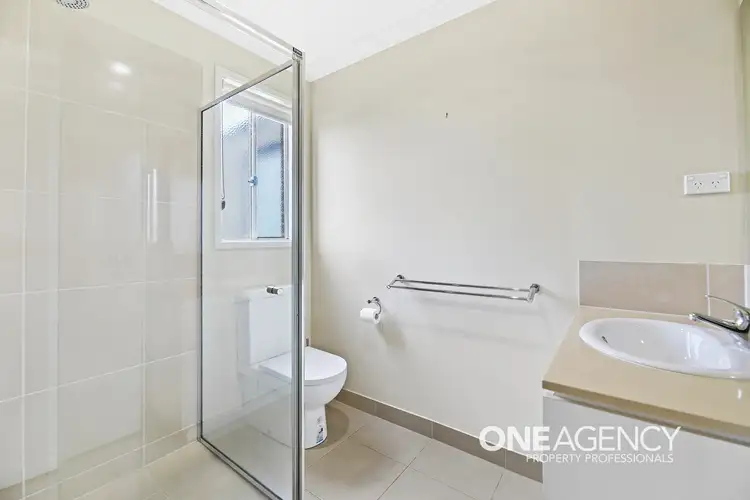 Sixth view of Homely house listing, 19 Golden Avenue, Warragul VIC 3820