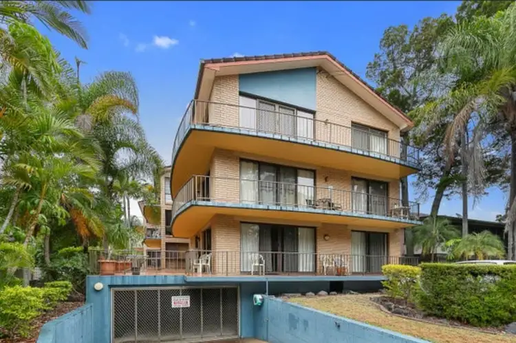 5/394 Esplanade, Torquay QLD 4655