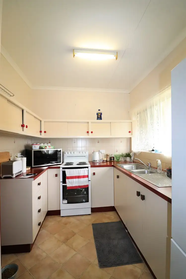 Sixth view of Homely house listing, 4 RITA CIRCUIT, Atherton QLD 4883