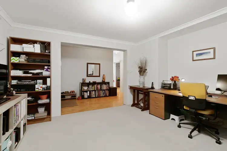 Sixth view of Homely house listing, 5 Chariot Turn, Harrisdale WA 6112