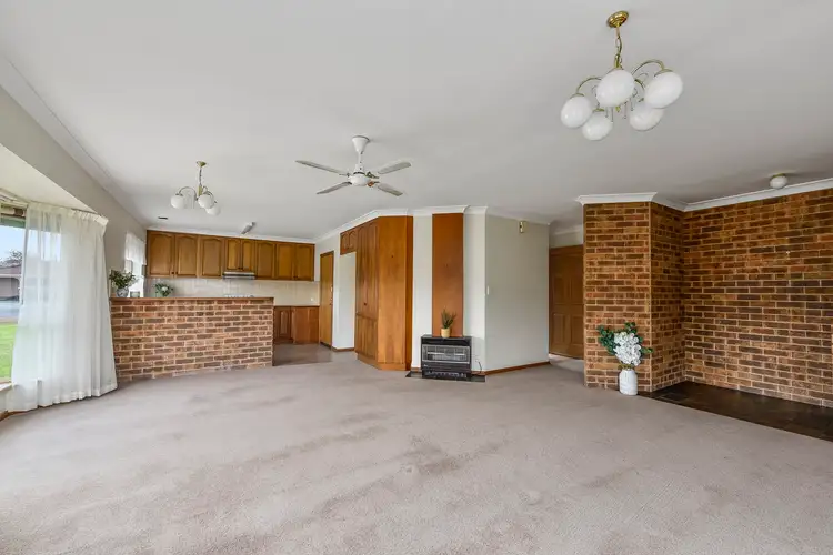 Fourth view of Homely house listing, 15 Shadylyn Close, Mount Gambier SA 5290