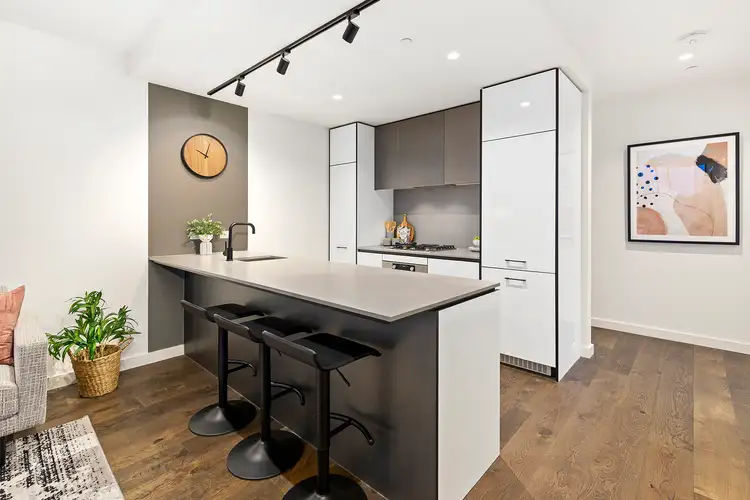 6.02/89 Atherton Road, Oakleigh VIC 3166