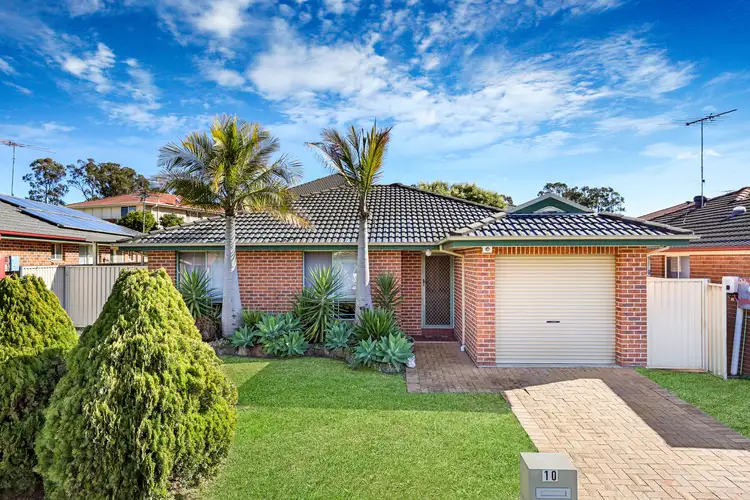 10 Andrew Thompson Place, Colyton NSW 2760