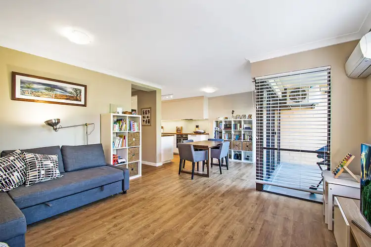 9/35 Goderich Street