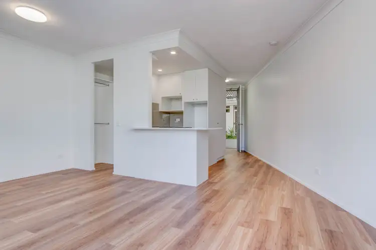 Sixth view of Homely unit listing, 8/15 WEEMALA STREET, Surfers Paradise QLD 4217