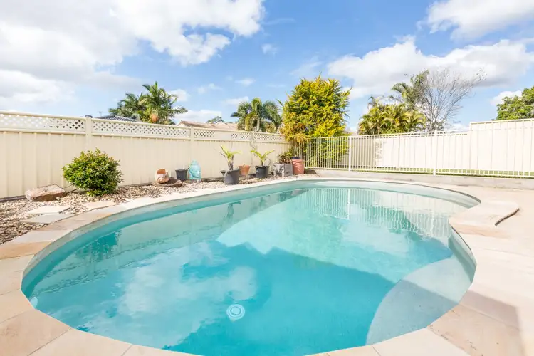 6 PERCHERON COURT, Yamanto QLD 4305
