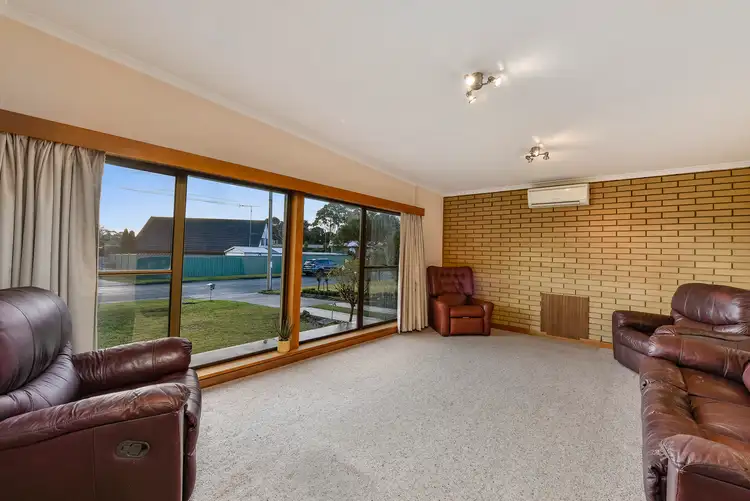Sixth view of Homely house listing, 8 Gardiner Terrace, Mount Gambier SA 5290
