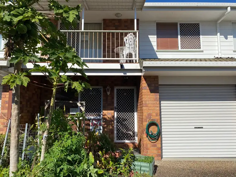 2/65 Taylor Street, Pialba QLD 4655