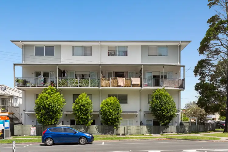 Main view of Homely unit listing, 7/8 Bayview Terrace, Deception Bay QLD 4508