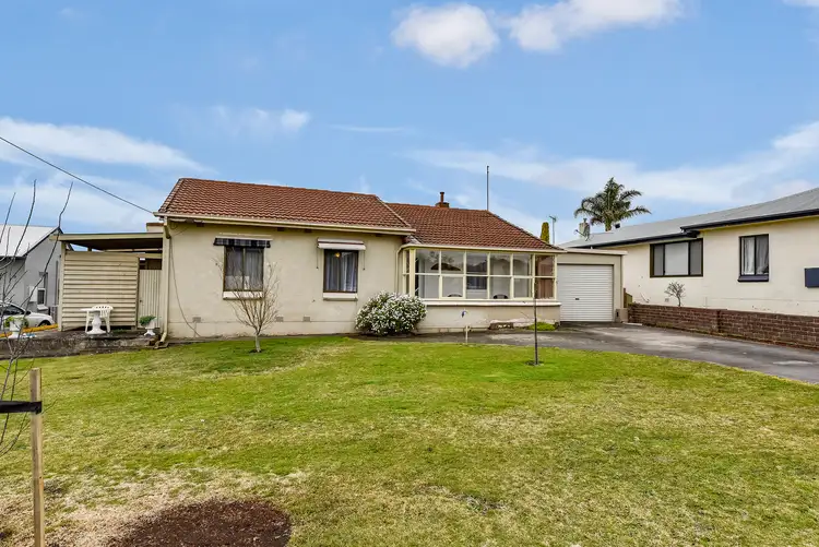 Fifth view of Homely house listing, 5 Mawson Avenue, Mount Gambier SA 5290