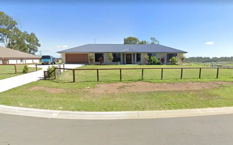 15 Walton Place, Woodhill QLD 4285