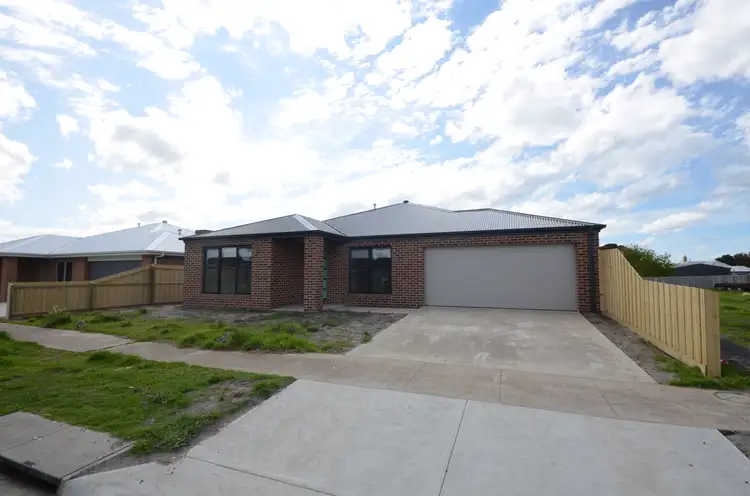84 Patrick Street, Portland VIC 3305