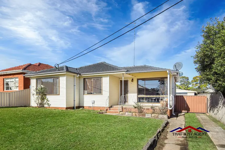 10 & 10a Matthew Cres, Blacktown NSW 2148
