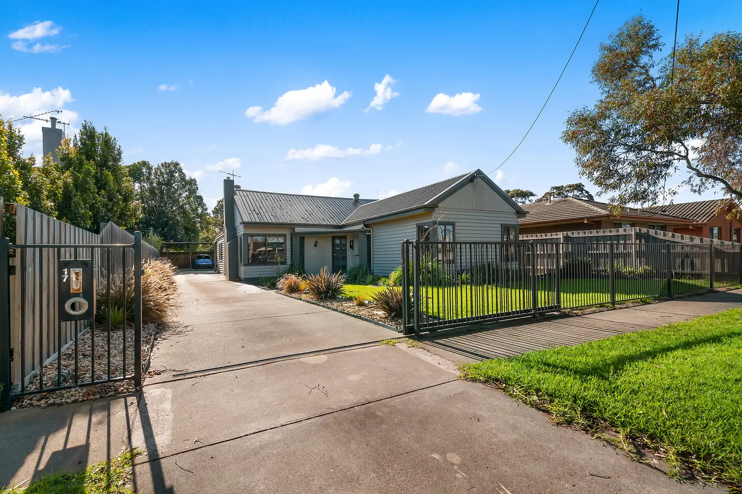 Main view of Homely house listing, 17 Macarthur Street, Sale VIC 3850
